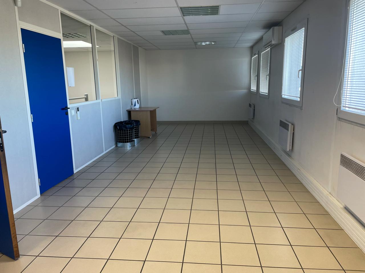 Local d'activité Saint-Laurent-de-Mure 3461m² Location local d'activité Saint-Laurent-de-Mure Rhône OLACT2425783 13
